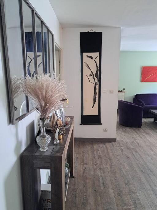 Appartement Cosy Avec Jardin Et Parking Женвил Екстериор снимка